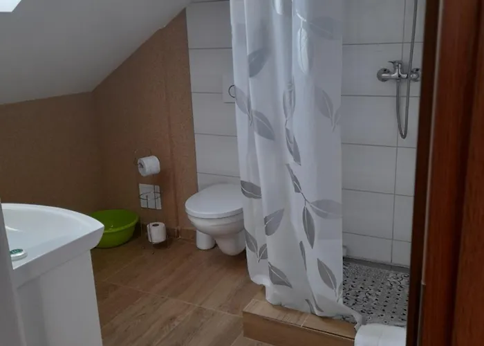 Goscinne-glotowo Homestay *